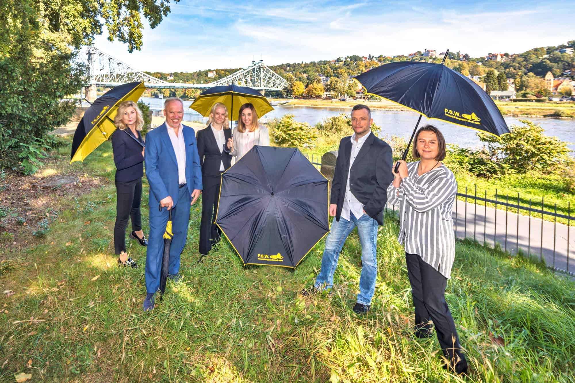 Gruppenbild-Mietverwaltung-Dresden-PSW Gruppenbild-Mietverwaltung-Dresden-PSW